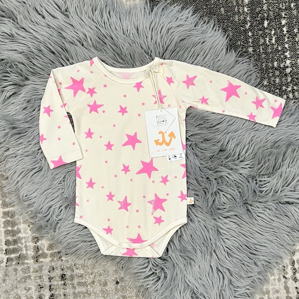 Noe & Zoe Pink Neon Stars LS Raglan Bodysuit (MSRP $38) Size 6-12 Month NWT